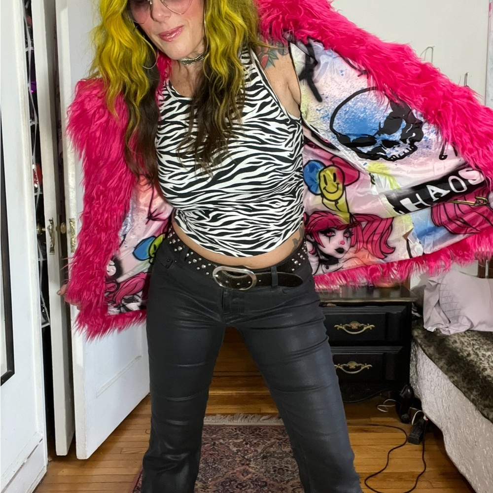 Current Mood Hot Pink Faux Fur Coat - Picture 5 of 7
